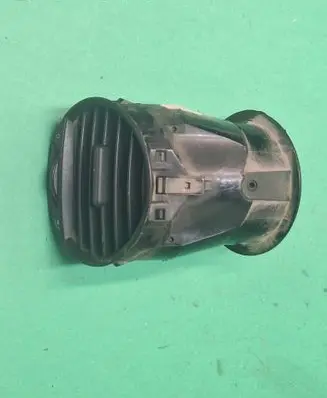 Volkswagen Caddy Dash center air vent grill 2K0819703B