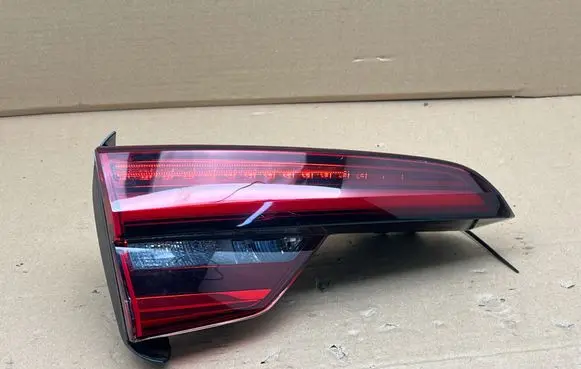 Rear/tail lights