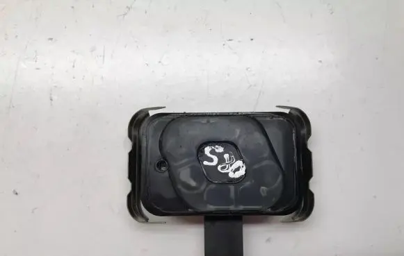 Volvo S80 Engine bonnet (hood) release handle 30634787