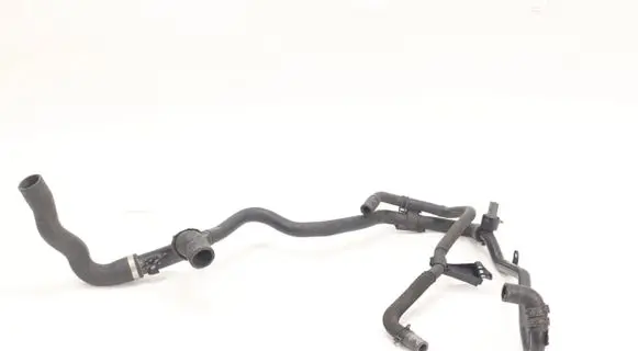 Engine coolant pipe/hose