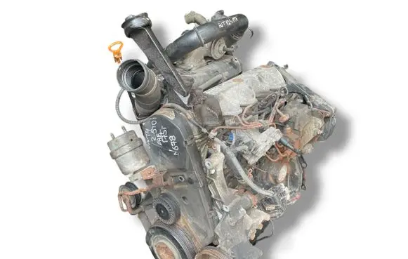 Volkswagen Transporter - Caravelle T4 Engine AJT