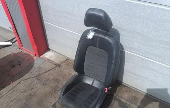Volkswagen PASSAT CC Other seats 