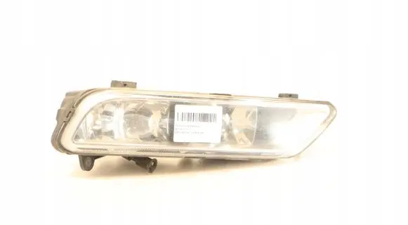 Volkswagen PASSAT B7 Front fog light