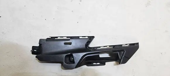 Audi A3 S3 8V Front bumper mounting bracket 8V5807319