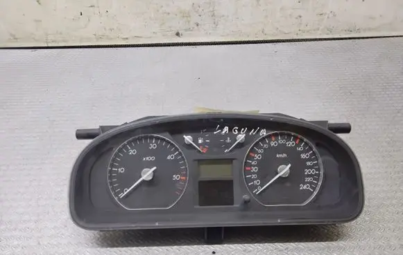 Renault Laguna II Speedometer (instrument cluster) 8200218888