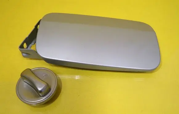 Mercedes-Benz E W124 Fuel tank cap 1245844039
