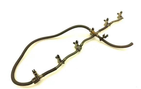 BMW X3 E83 Fuel return line/hose 7799869 1353779986902