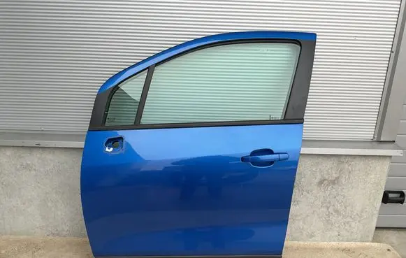 Opel Mokka X Front door 