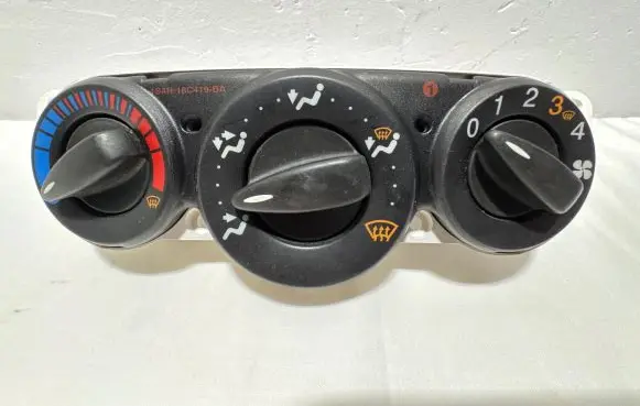 Ford Focus Climate control unit 98AB18C419