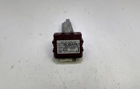 Subaru Impreza III Light module LCM 84051FG010 3560060063 15PPV036158