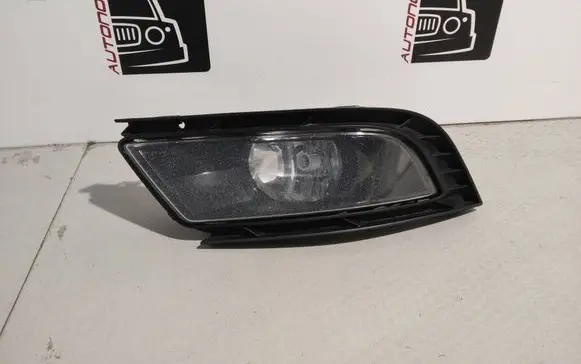 Skoda Superb B6 (3T) Front fog light 3T0941699C 066911601B