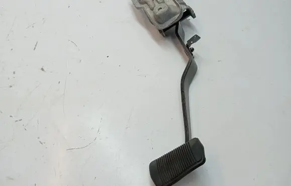Jeep Grand Cherokee Brake pedal 68303342AB