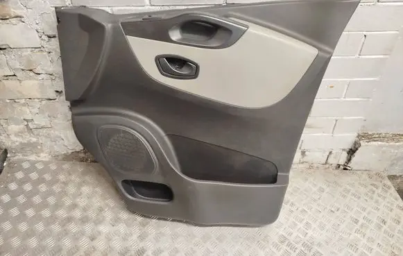 Renault Trafic III (X82) Front door card panel trim 809008574R 802925398R