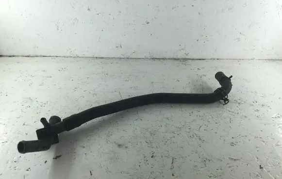 Mercedes-Benz ML W166 Engine coolant pipe/hose A1668300596