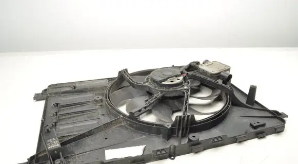 Volvo S60 Electric radiator cooling fan 31293778