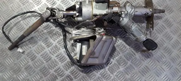 Toyota Yaris Steering wheel axle