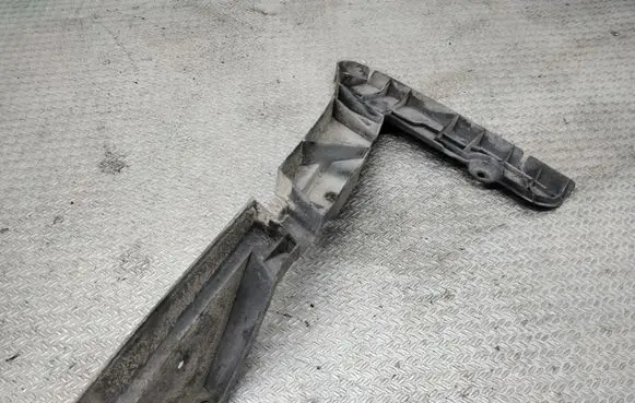 Chrysler Pacifica Rear bumper mounting bracket 04857639AGA