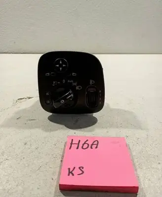 Mercedes-Benz C AMG W203 Light switch A2035450604
