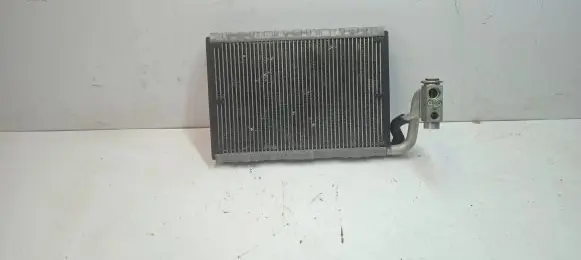 Mercedes-Benz C W204 Air conditioning (A/C) radiator (interior) A2048300058
