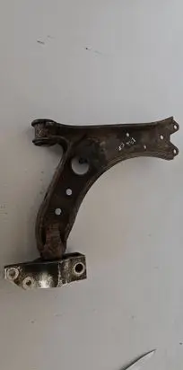 Skoda Octavia Mk2 (1Z) Front lower control arm/wishbone 1k0407189e 681407