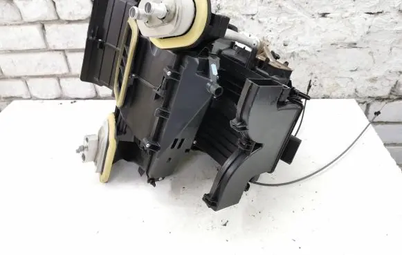 Interior heater climate box assembly