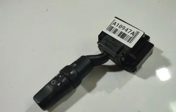 Mazda 3 I Indicator stalk 17d682