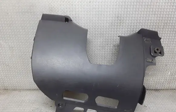 Dashboard lower bottom trim panel