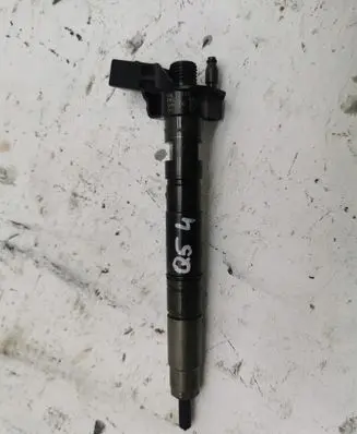 Audi Q5 SQ5 Fuel injector 03L130277