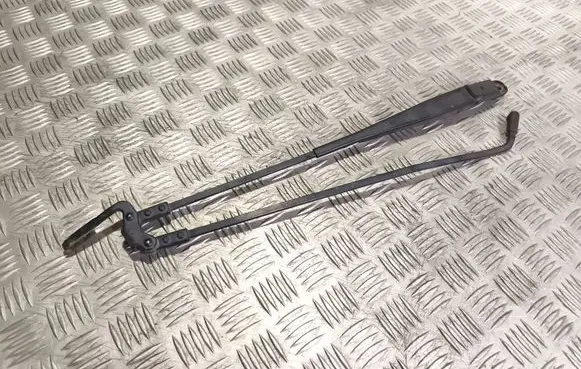 Peugeot 107 Front wiper blade arm 12787