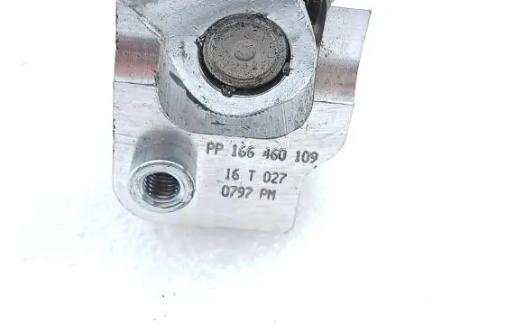 Mercedes-Benz GLE (W166 - C292) Steering column universal joint A166460109