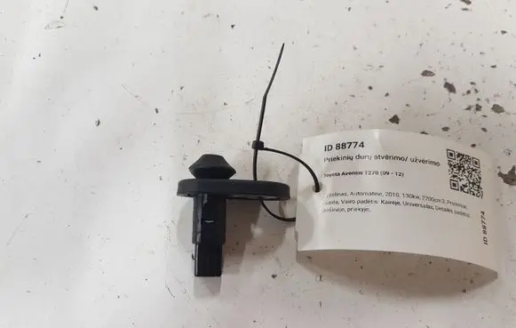Toyota Avensis T270 Front door sensor 