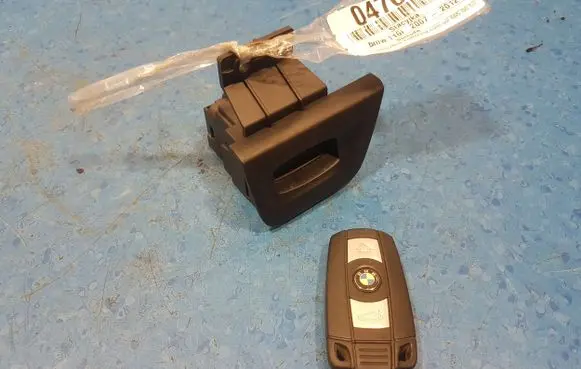 BMW 7 F01 F02 F03 F04 Ignition lock 695471713