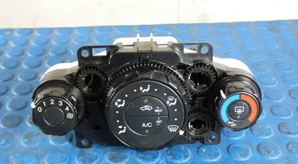Ford Fiesta Climate control unit CARTC1B119980AE C1B119980AE