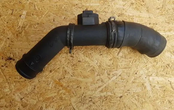 Seat Alhambra (Mk1) Intercooler hose/pipe 7M3145957 0281002399