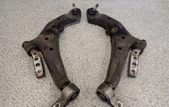 Nissan Almera Tino Rear suspension control arm 