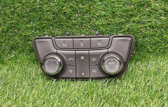 Opel Zafira C Climate control unit 20963734 A2C53374883