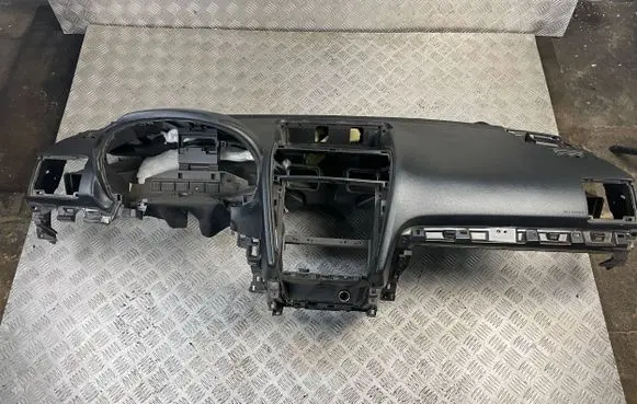 Subaru Forester SJ Dashboard