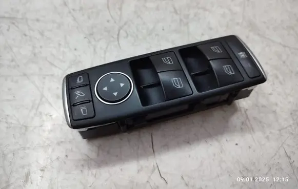 Mercedes-Benz CLS C218 X218 Electric window control switch A2129056100