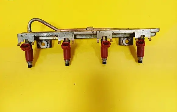 Suzuki Wagon R+ Fuel main line pipe 
