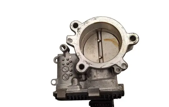 Peugeot 3008 II Throttle valve 9818664880 F01R00Y130