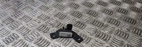 Mercedes-Benz E W212 Airbag deployment crash/impact sensor A0055421218