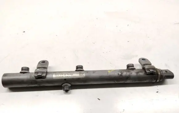 Mercedes-Benz X-class W470 Fuel main line pipe A6420703095