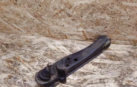 Nissan 240ZX, 280ZX, 300ZX Front lower control arm/wishbone