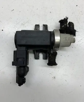 Volkswagen Golf IV Turbo solenoid valve 1J0906627A 997308 72290325