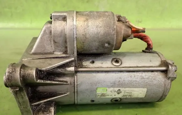 Renault Megane II Starter motor 8200075362BD7R49