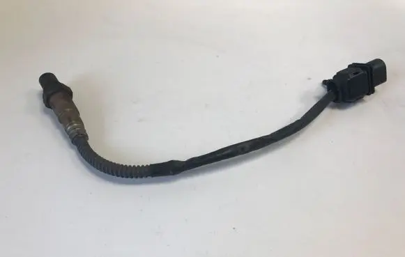 Volvo XC60 Lambda probe sensor 30751138 1928404687 0902190546