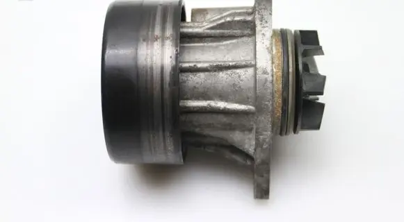 Land Rover Range Rover L405 Water pump 9X2Q9501AA