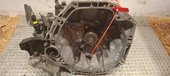 Renault Kangoo II Manual 5 speed gearbox JR5116 S17986332