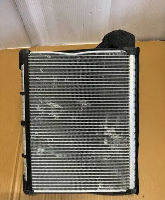 Audi A6 S6 C6 4F Air conditioning (A/C) radiator (interior) 4F0820103 2005AUK
