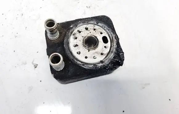 Engine oil radiator